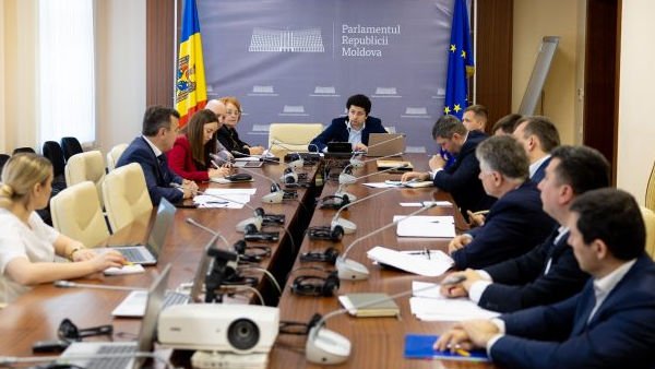La Parlament au avut loc audieri publice privind dosarul Frauda Bancară