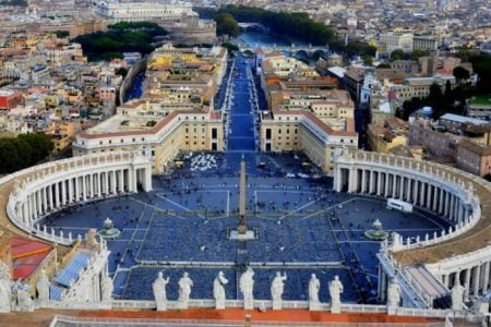 Cel mai căutat fugar american, reținut la Vatican, după ce a sosit din Moldova