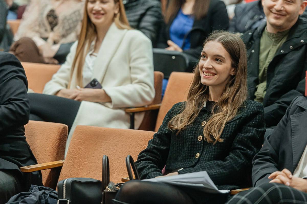 Tinerii din Partidul MAN inițiază seria de discuții „Dialog Politic” pentru dezvoltarea calităților sociale și politice
