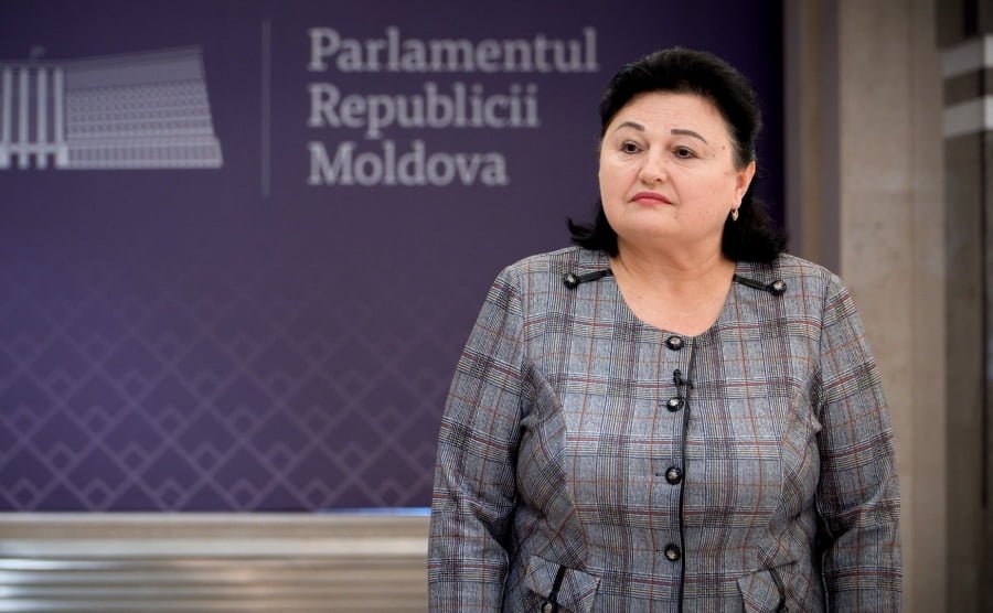 Victoria Cazacu refuză să-și depună mandatul