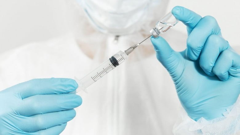AstraZeneca anunță că retrage de pe piaţă vaccinul anti-COVID-19