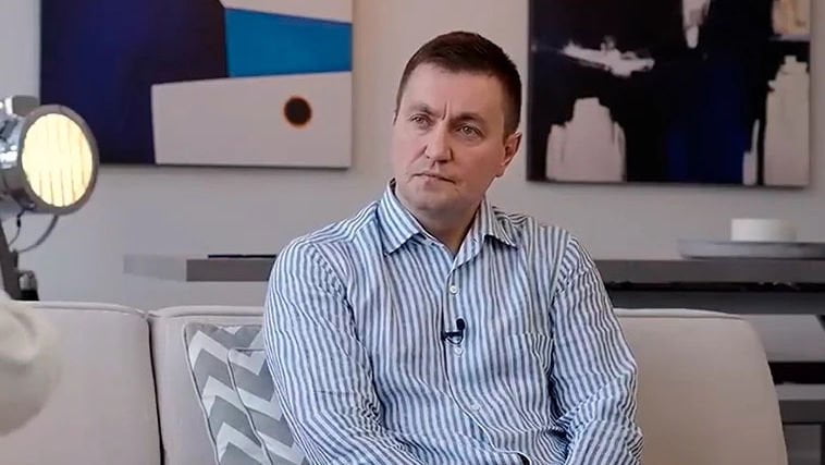 Platon a depus cererea de azil în Marea Britanie
