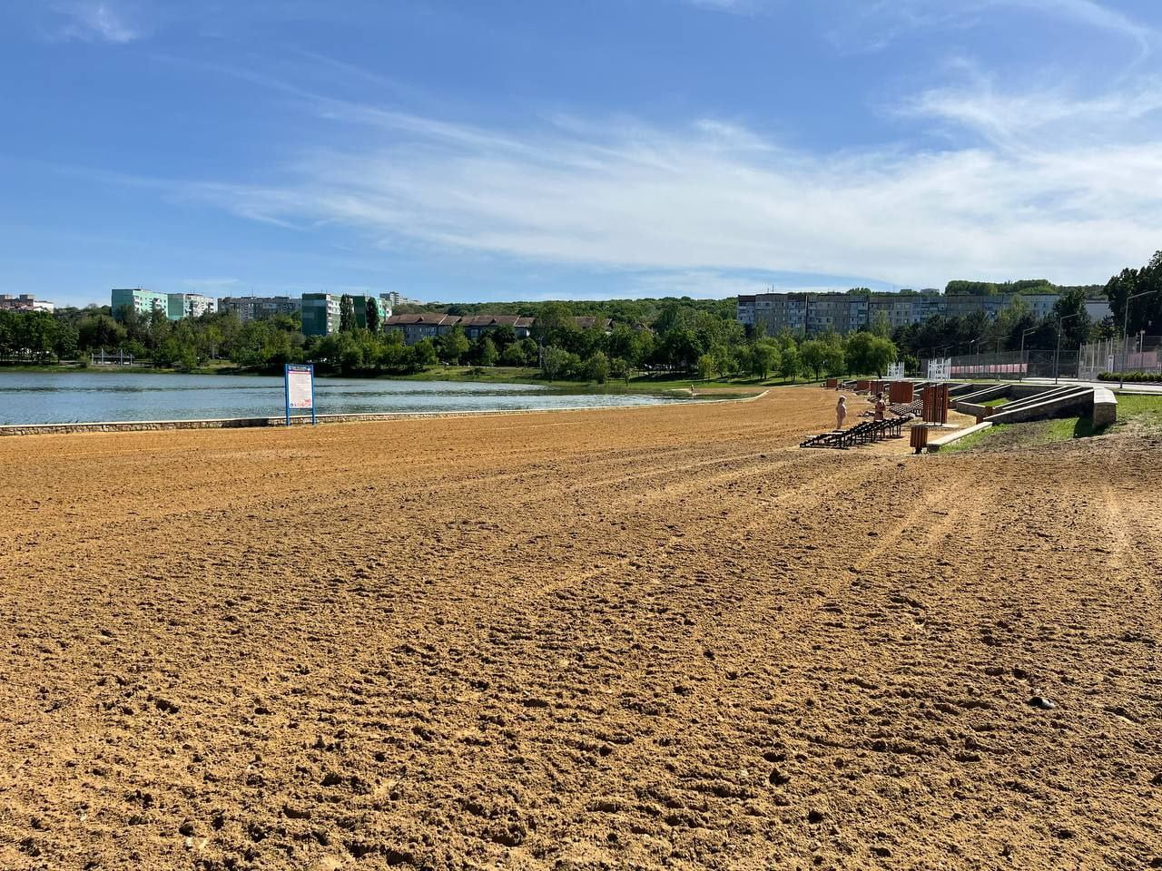 Plajele din Municipiul Chișinău sunt amenajate pentru sezonul estiva