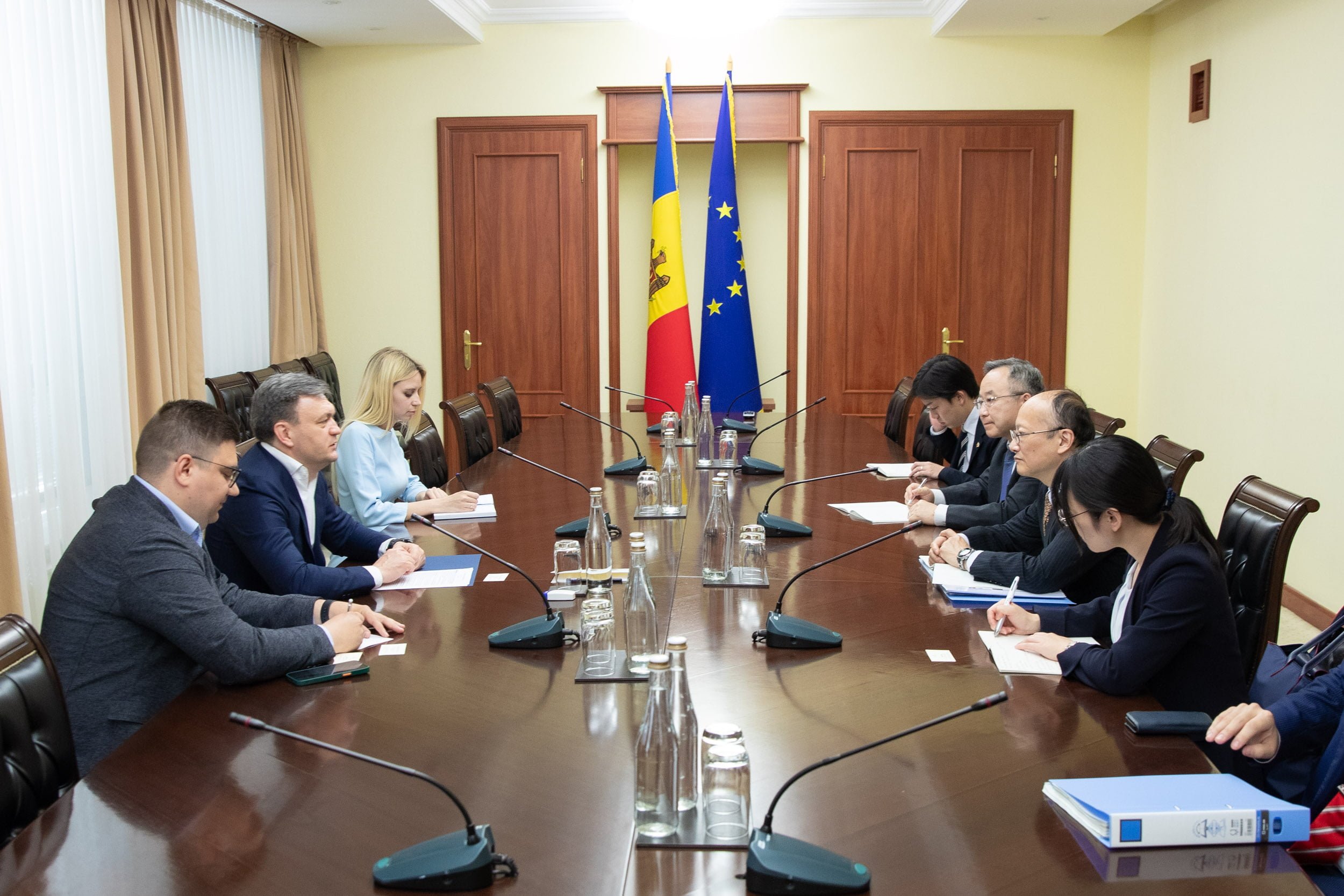 Companiile japoneze, invitate să investească în Republica Moldova