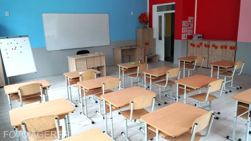 Profesoara din Vaslui, viceprimar, a predat 14 ani cu o diplomă falsă, obținând toate gradele didactice