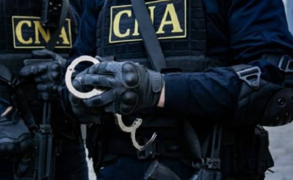 Șefa adjunctă a Direcţiei Generale Control a SFS, reținută într-un dosar de trafic de influență și corupere pasivă în urma unui denunț