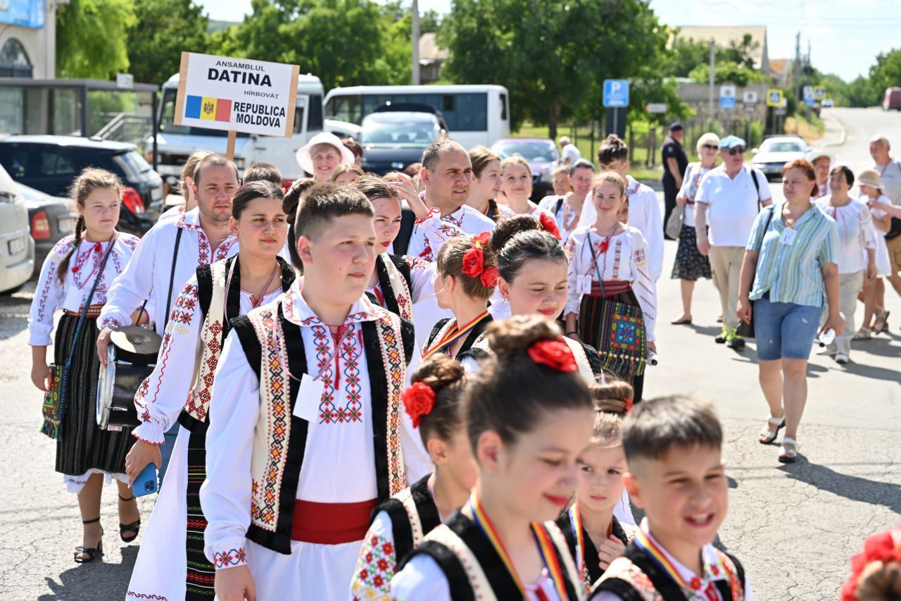 Parada Portului Popular la Budești. Eveniment de promovare a culturii naționale