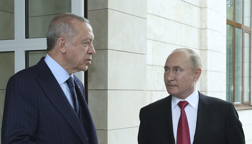 Kremlinul respinge rolul de mediator al lui Erdogan în conflictul din Ucraina