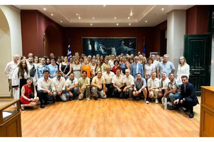 Premierul Dorin Recean s-a întâlnit cu reprezentanții diasporei moldovenești din Grecia