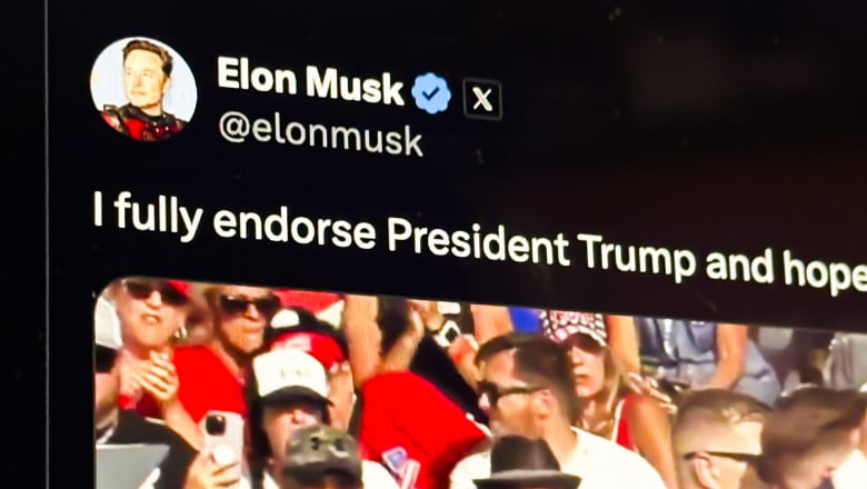 Elon Musk vrea să doneze 45 de milioane de dolari pe lună pentru campania lui Donald Trump