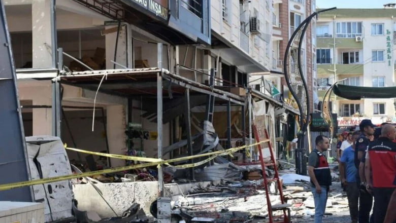 Tragedie în Izmir: Explozie de gaz într-un restaurant, patru morți și zeci de răniți